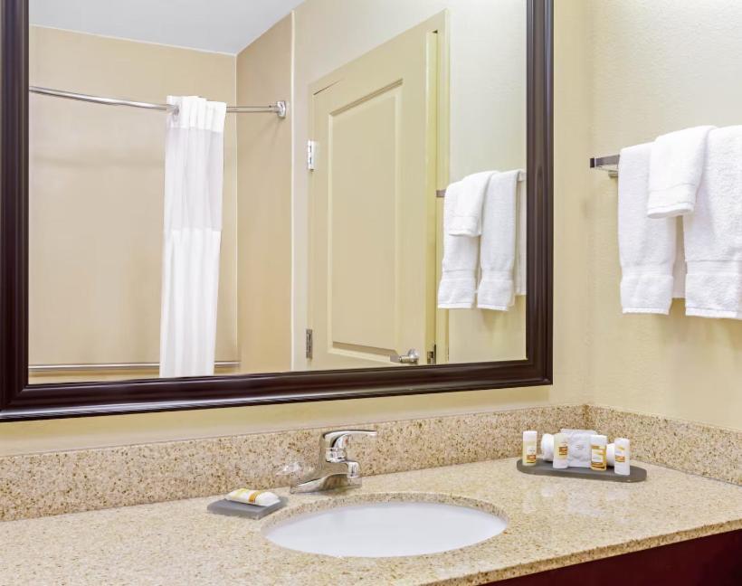 Hotel La Quinta By Wyndham Lancaster Smoketown  Zimmer foto